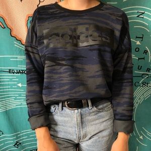 Women’s Medium Adidas Camo Sweater